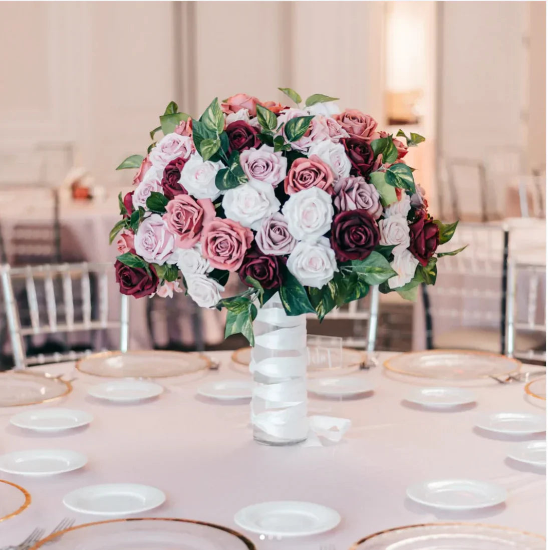 How to Save Money on Wedding Flowers in Toronto