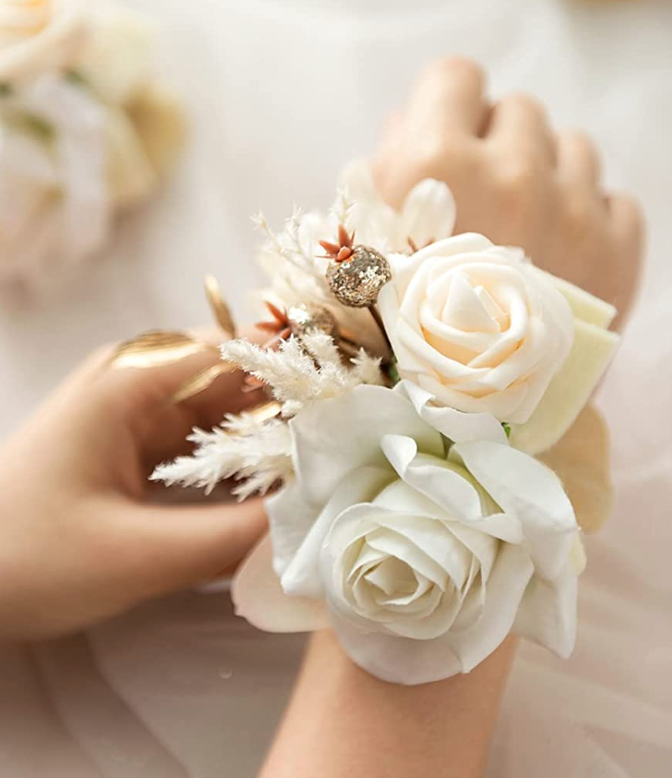 White & Gold Corsage