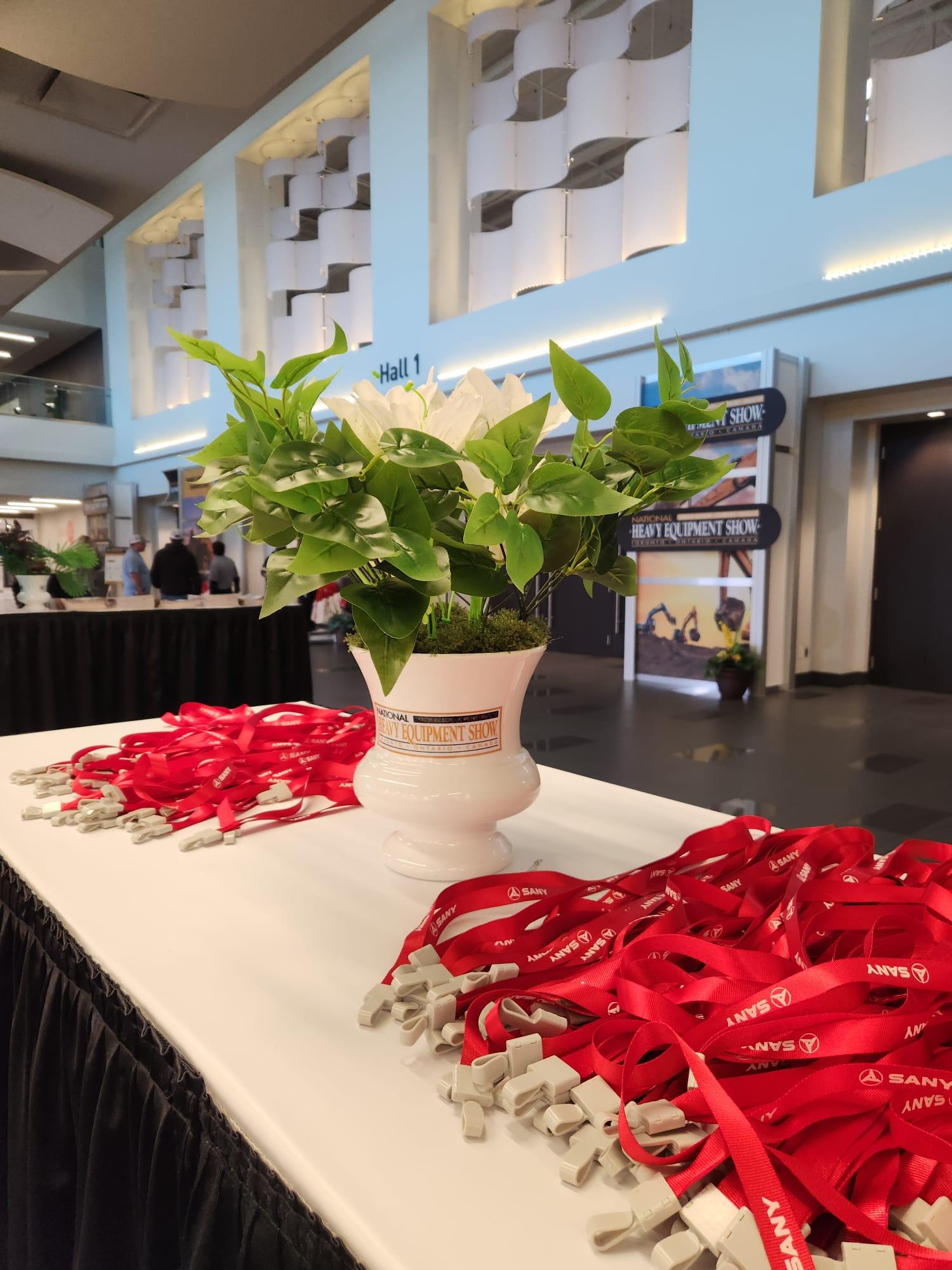 Custom Corporate Centerpiece